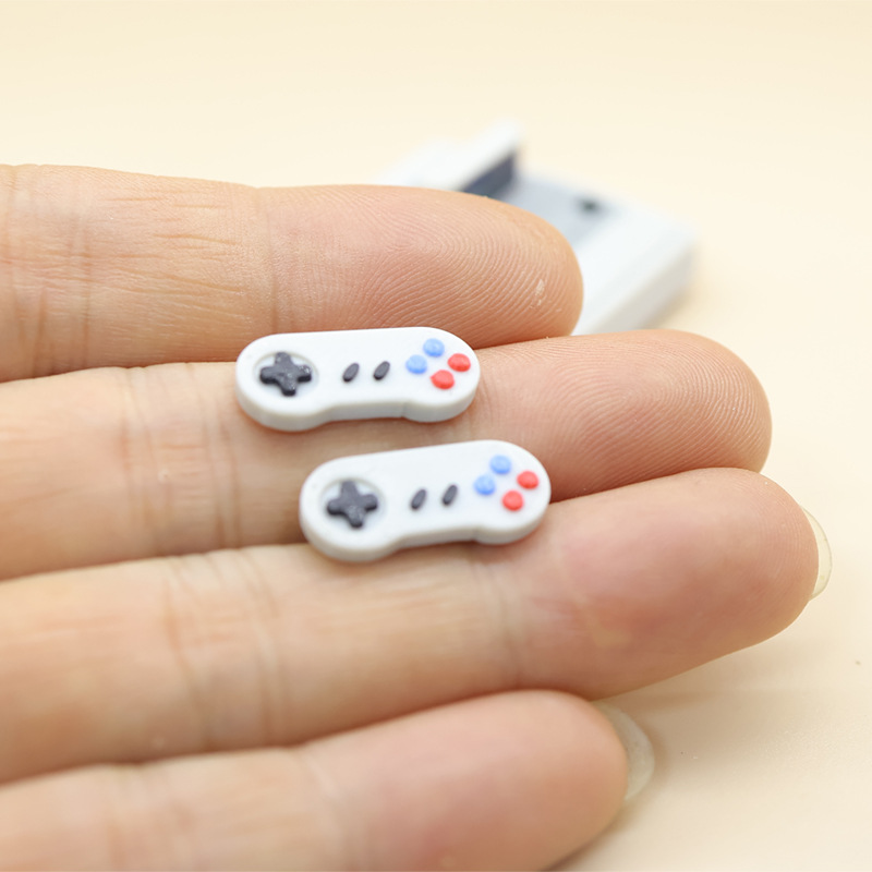1set Dollhouse Mini Retro Game - Retro Gaming Fun review and price